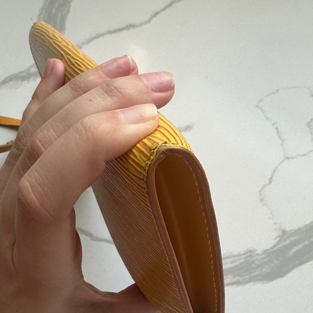 Louis Vuitton Epi leather pochette vintage Tassili Yellow - Picture 12 of 16
